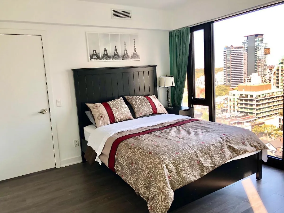 2 Bedroom Plus Den Condo Toronto 0*,  Canada