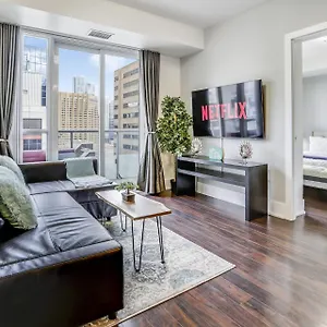  Apartment Downtown King